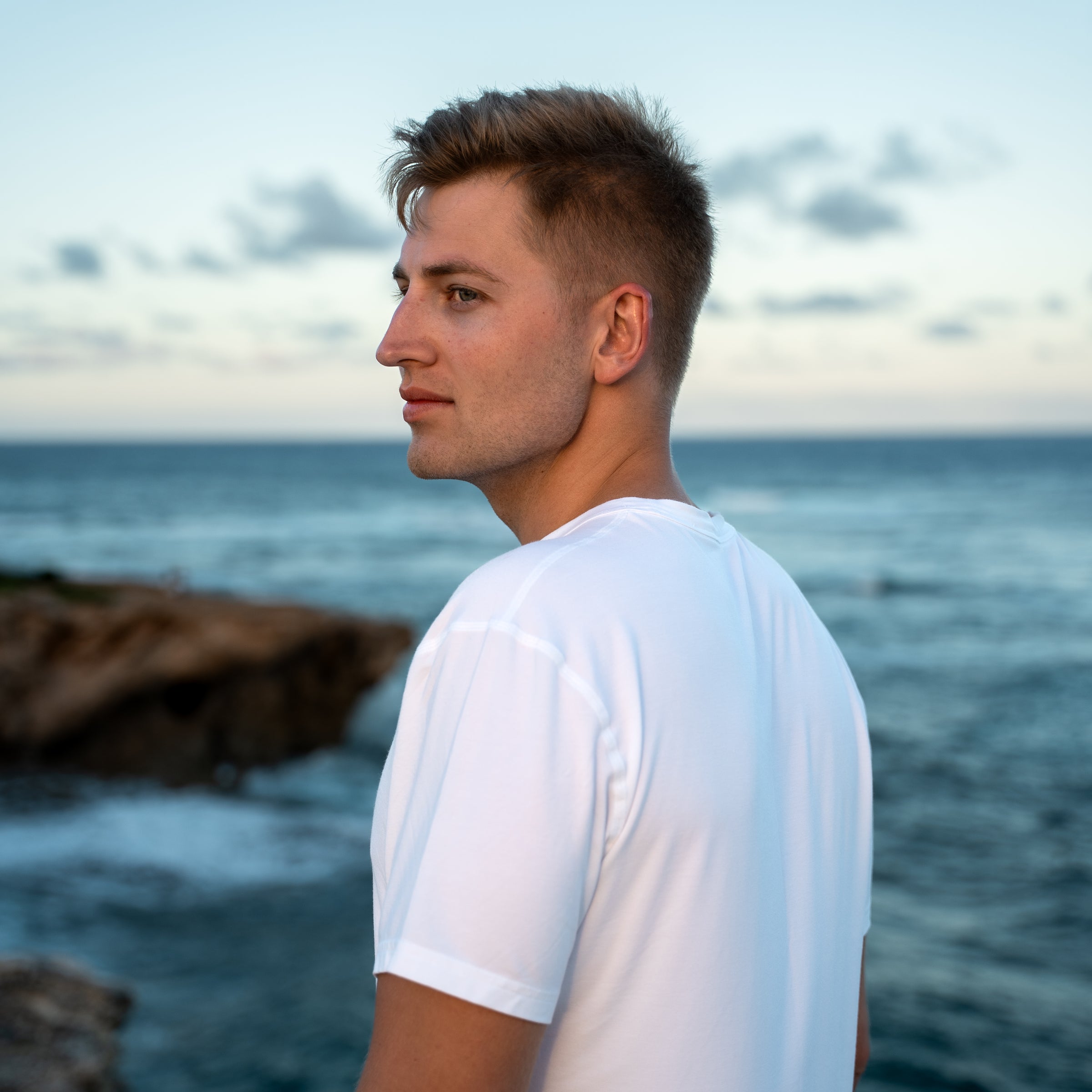 Men's Signature FlowWeave™ Tee